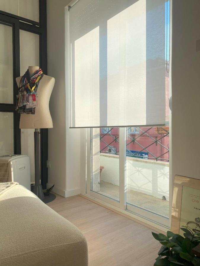 Lisbon, Renovated T2 Apartment Portas De Benfica Амадора Екстериор снимка