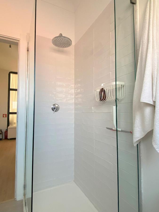 Lisbon, Renovated T2 Apartment Portas De Benfica Амадора Екстериор снимка